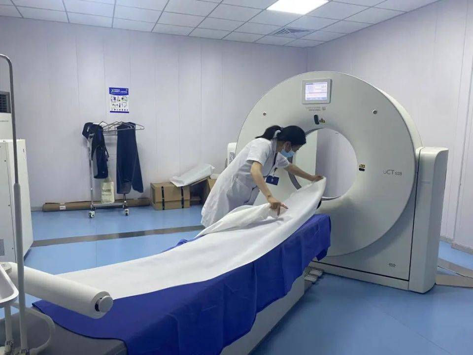 刚刚国家医保局宣布：医院X线、CT、磁共振检查费要降价了！